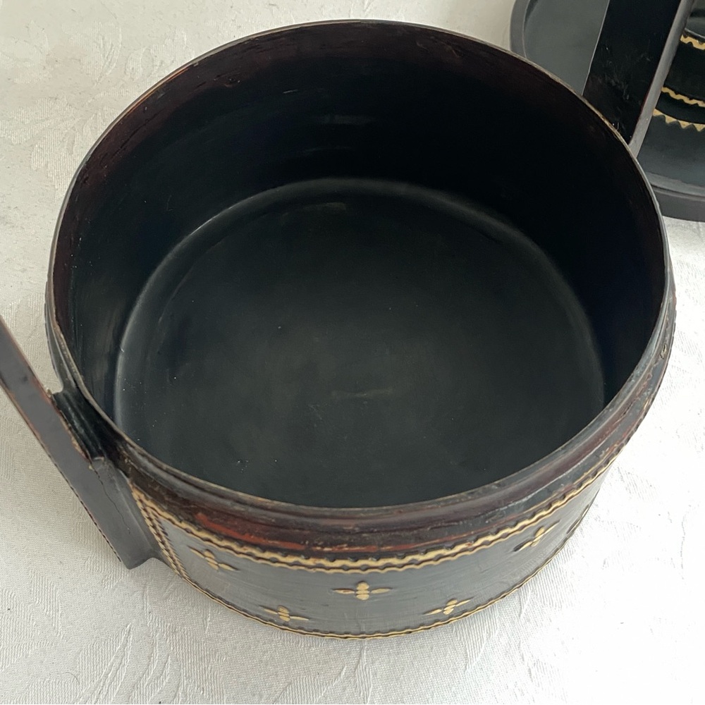 Vintage Tiffin Burmese Lacquered Food Carrier 4 pieces circa 1950 - Picture 13 of 17